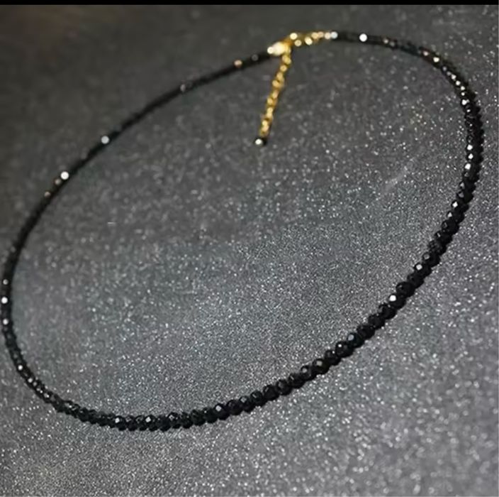 Чокър/Колие от черни естествени камъни