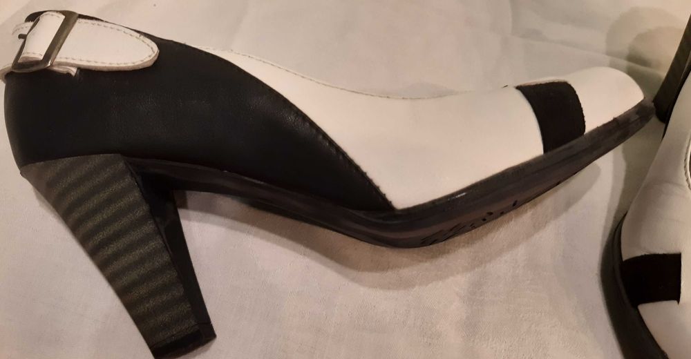 Pantofi piele naturala,