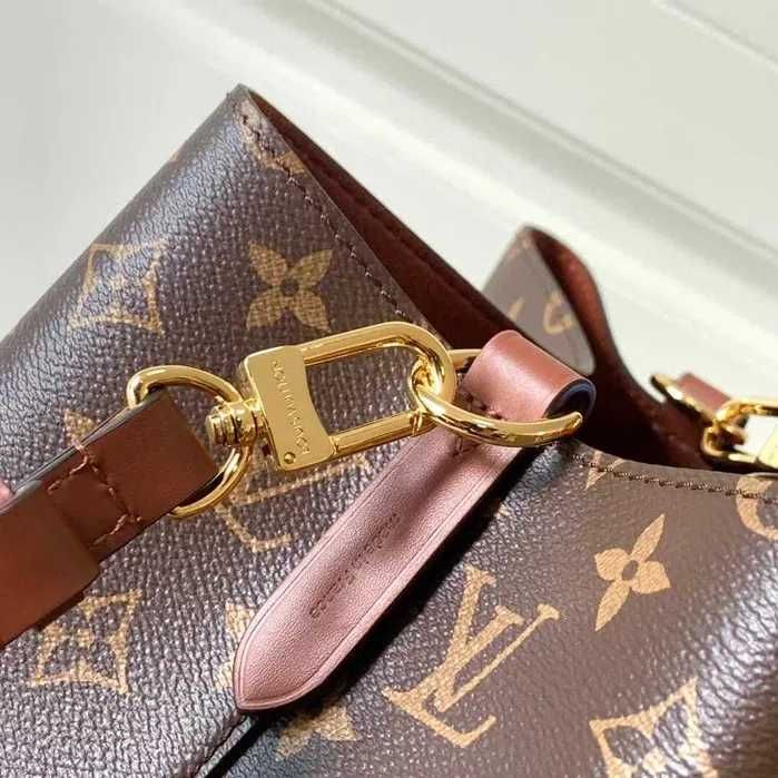 Louis Vuitton elegantă geantă de umăr/corp de damă monogramă