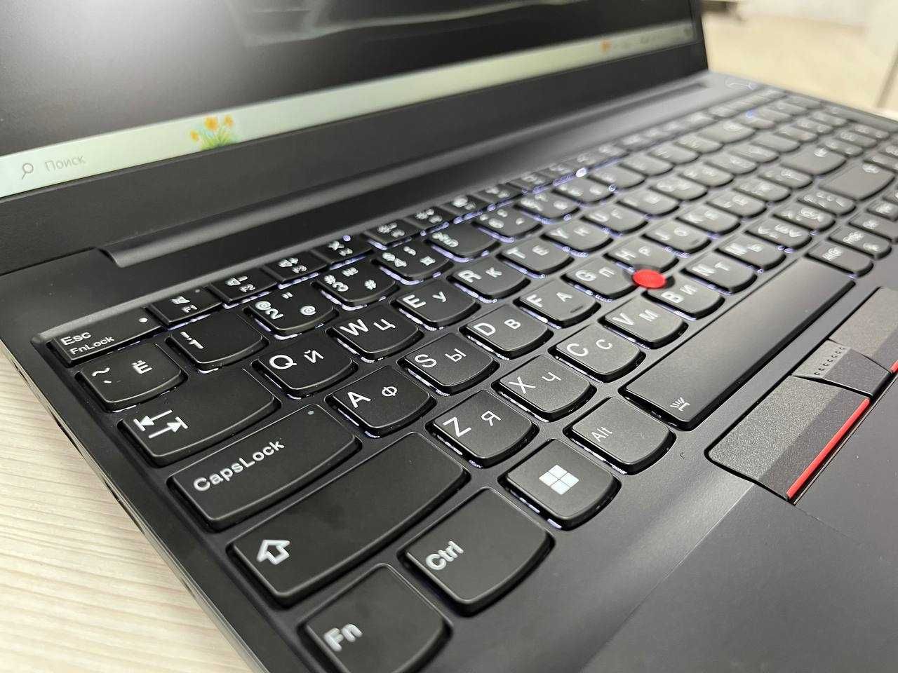 LENOVO Thinkpad Core i5/Озу 8/SSd 512+256/подсветка клава/В идеале