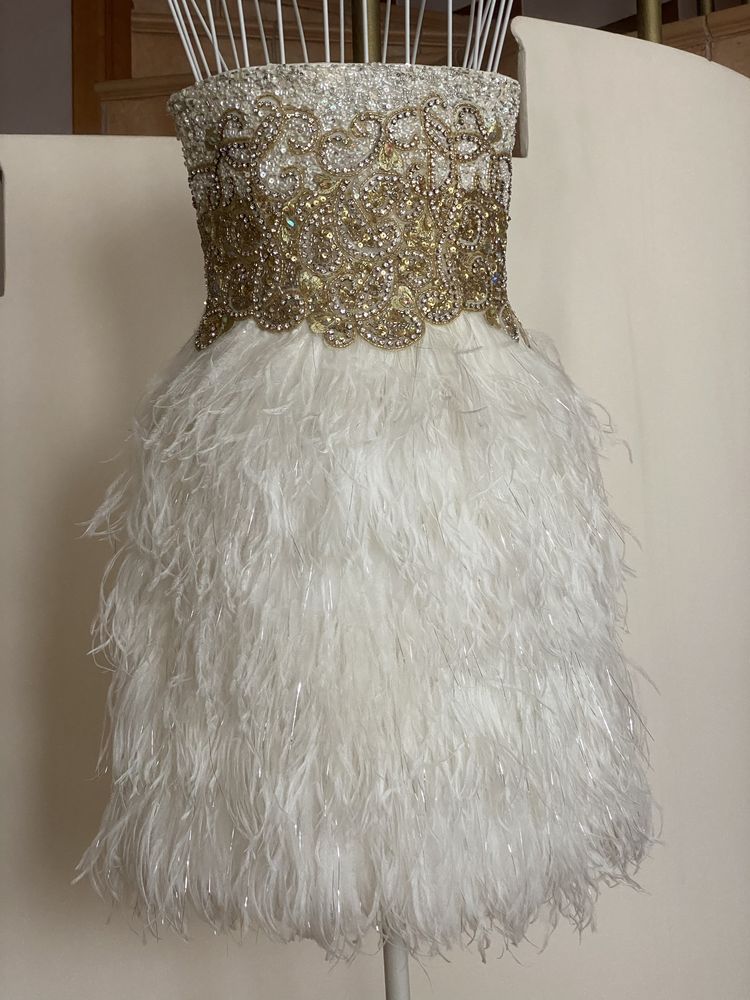 Бъди звезда! Роклята, която сбъдва мечти! Бутик SHERRI HILL