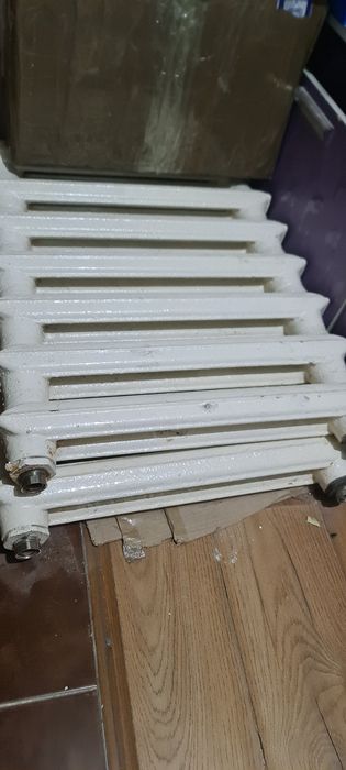 Радиатор чугунный