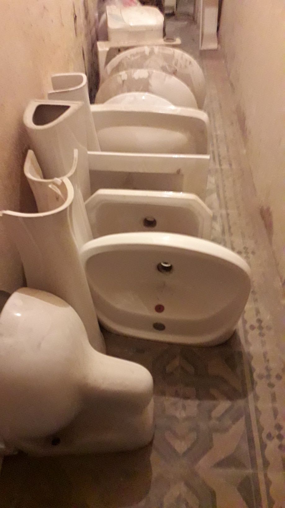 Chiuvetă si vas wc