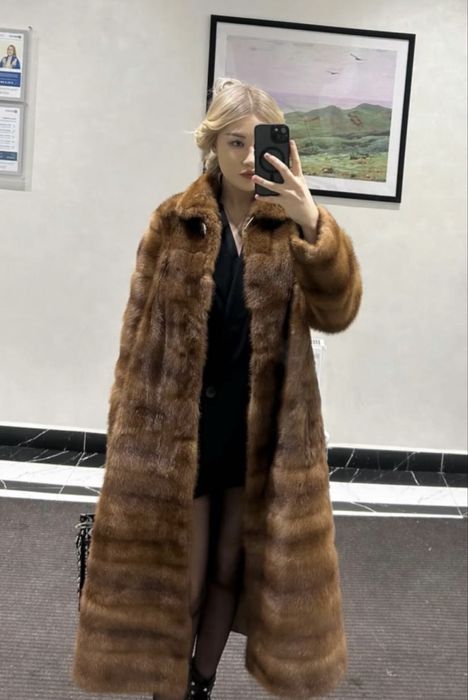 Продам срочно шуба из экомеха под норку