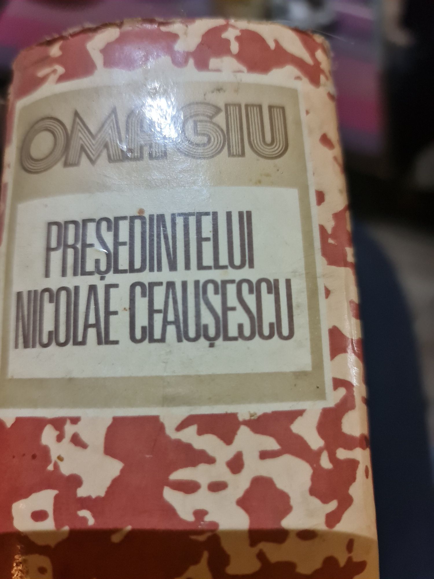 vand editura omagiu presedintelui nicolae ceausescu