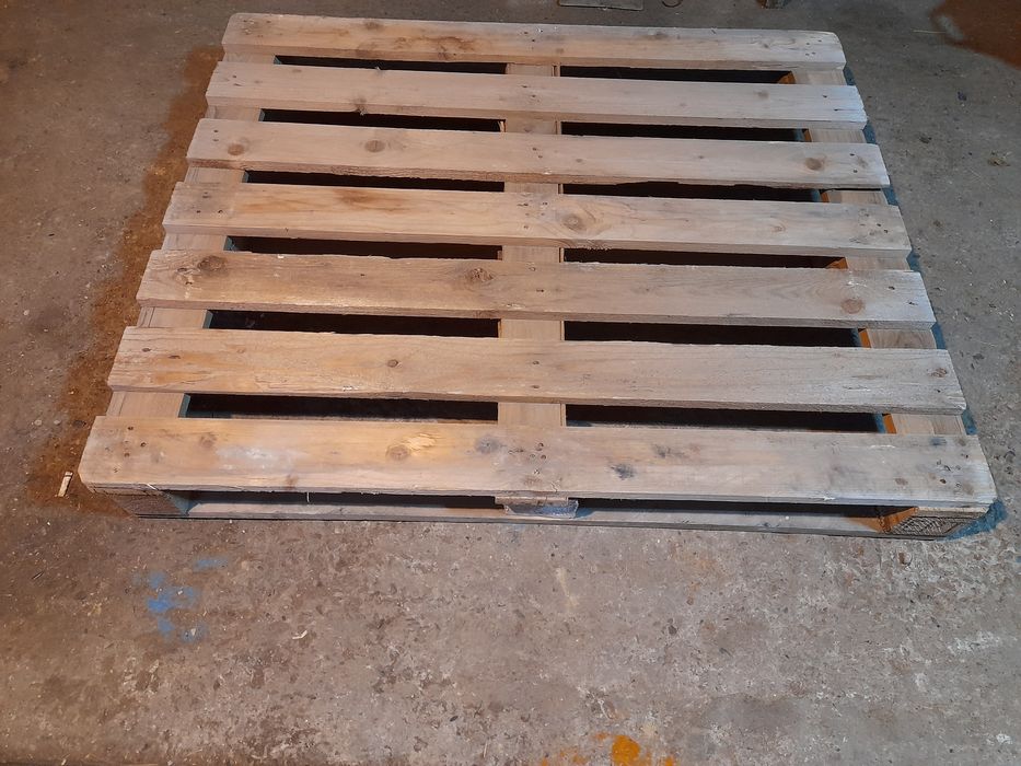 Paleti non euro 20 lei , euro negru 25, 100x120 30 lei