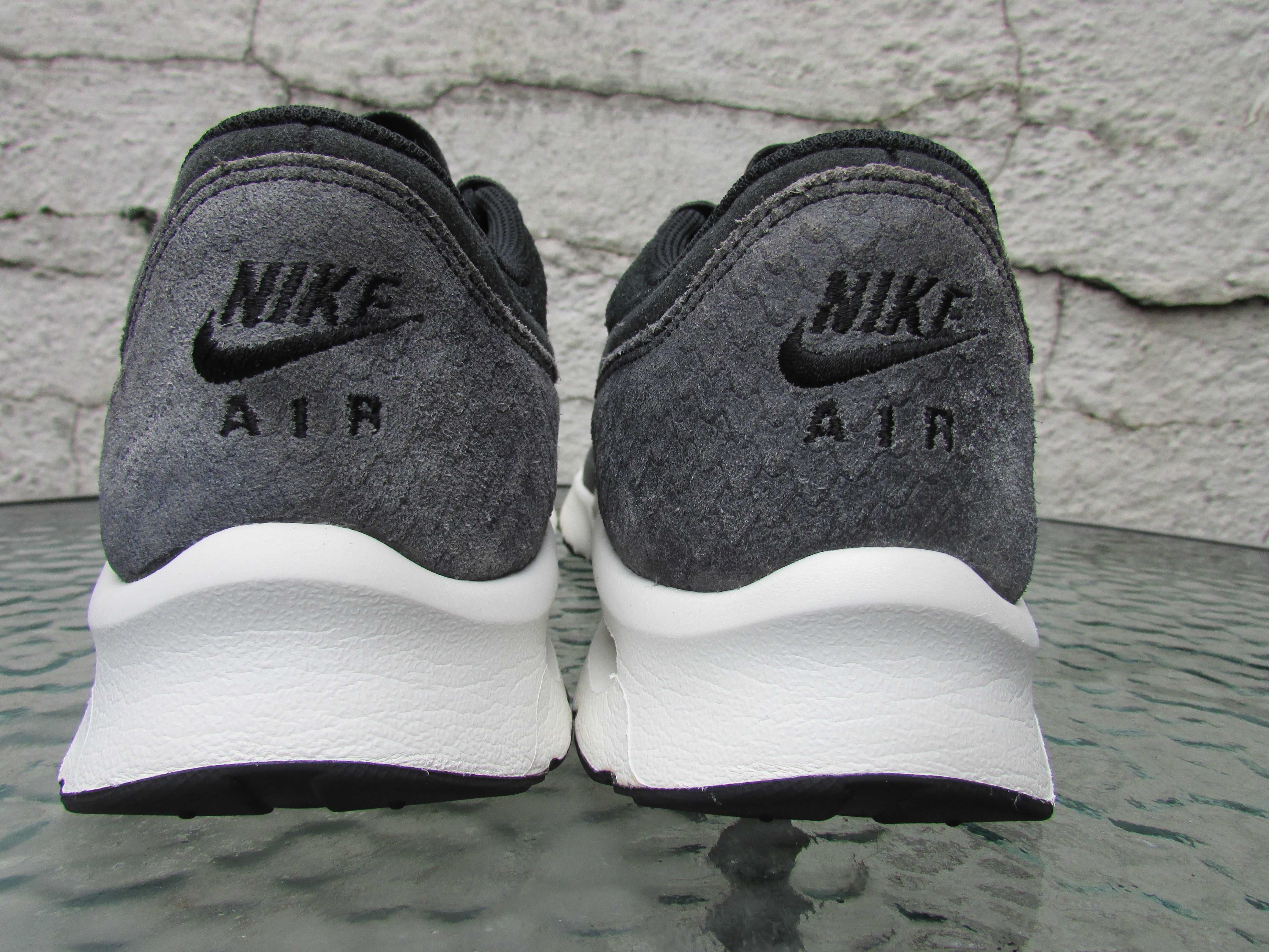 Дамски маратонки Nike Air Max Jewell Premium