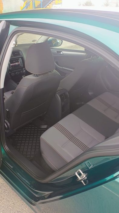 Vând Volkswagen Jetta Allstar