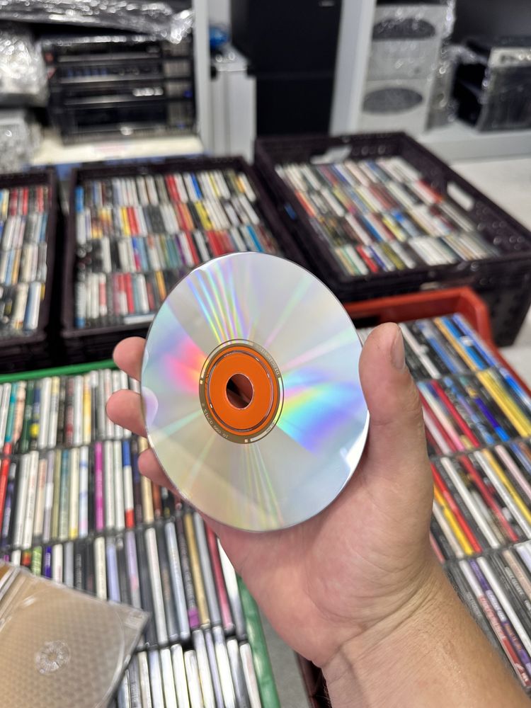 Colecție de 800 de CD-uri, muzică in engleză, stare foarte bună