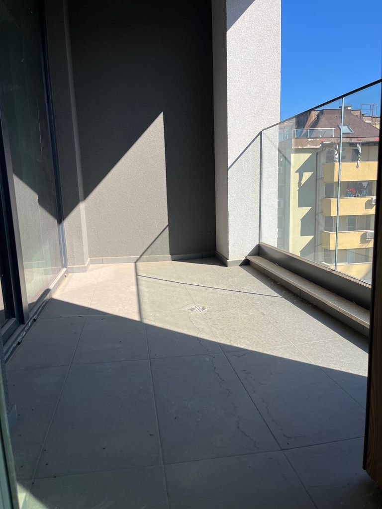 Дава се под наем Двустаен апартамент в София, Витоша - 82 кв.м за 179000 € - Снимка #11
