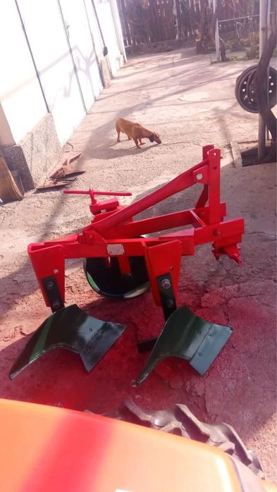 Плуг за тракторр