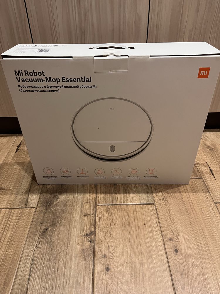 Mi Robot Vacuum-Mop Essential