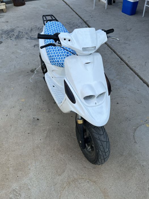 Vand scuter MBK 49cmc 2 timp