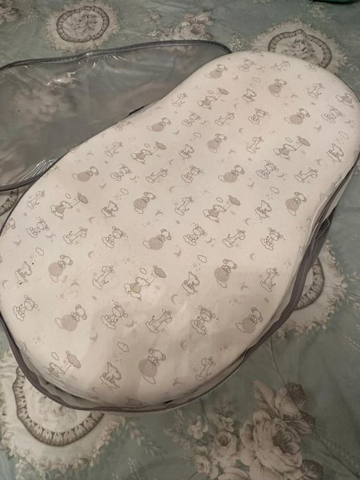 Продам кокон для новорождённых