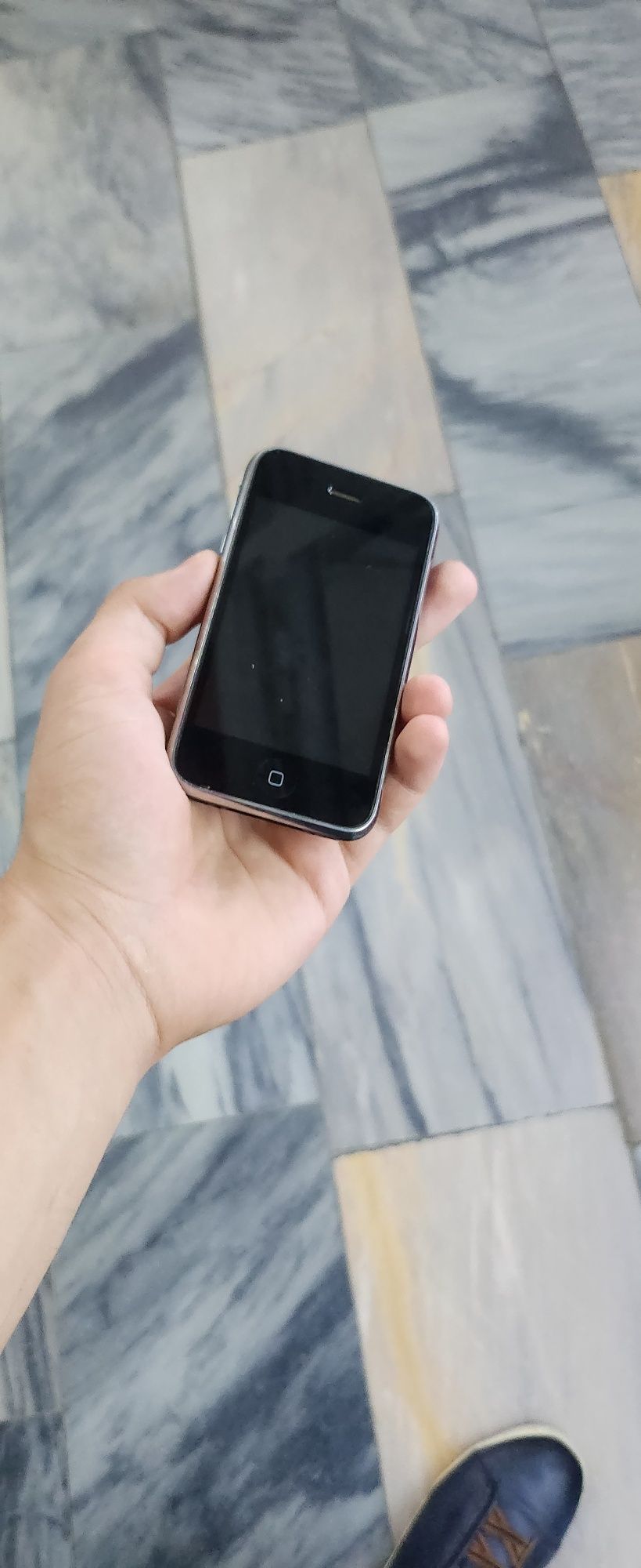 Iphone 3g состоянияси зор