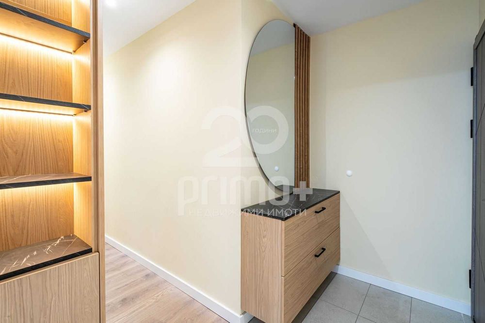 Продава се Тристаен апартамент в София, Медицинска академия - 77 кв.м за 4143 €/кв.м - Снимка #1