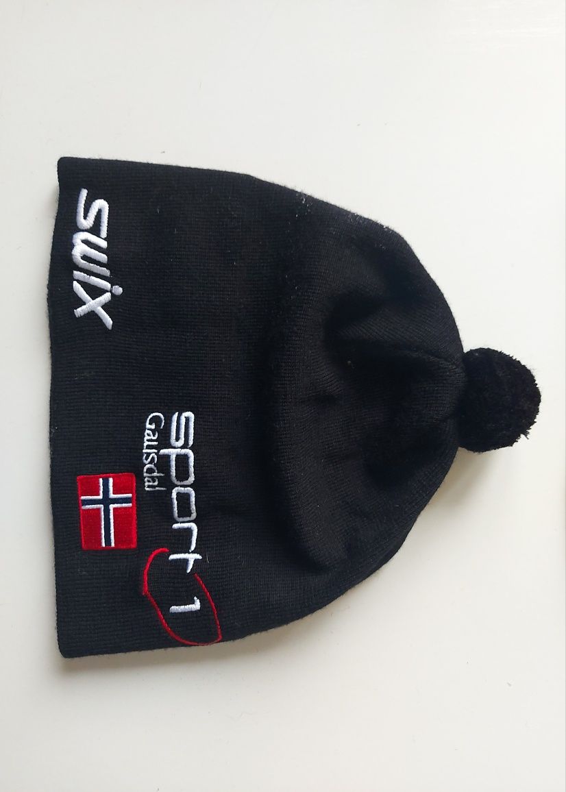 Swix ski wool hat , скиорска вълнена шапка. 58см. Унисекс. Цена 45лв.