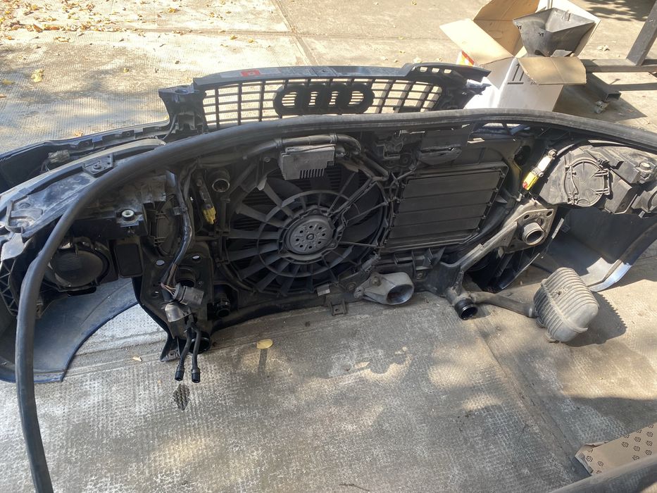 Fata completa sline bara fata faruri trager capota Audi A4 B7