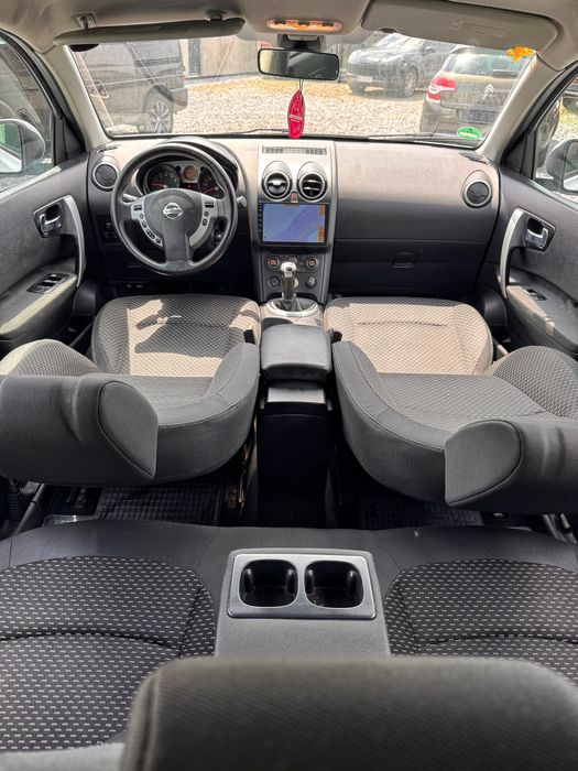 Nissan Qashqai 1.6Benzina Parktronic(Fata+Spate)Navi Pilot Auto Carlig