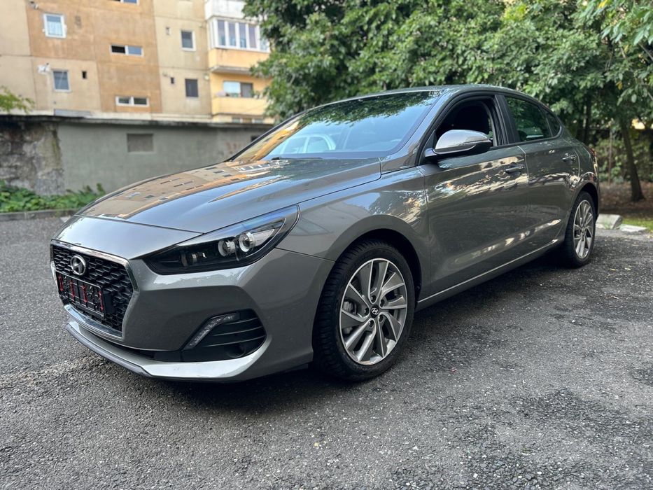 Vand Hyundai I30 fastback an 2020
