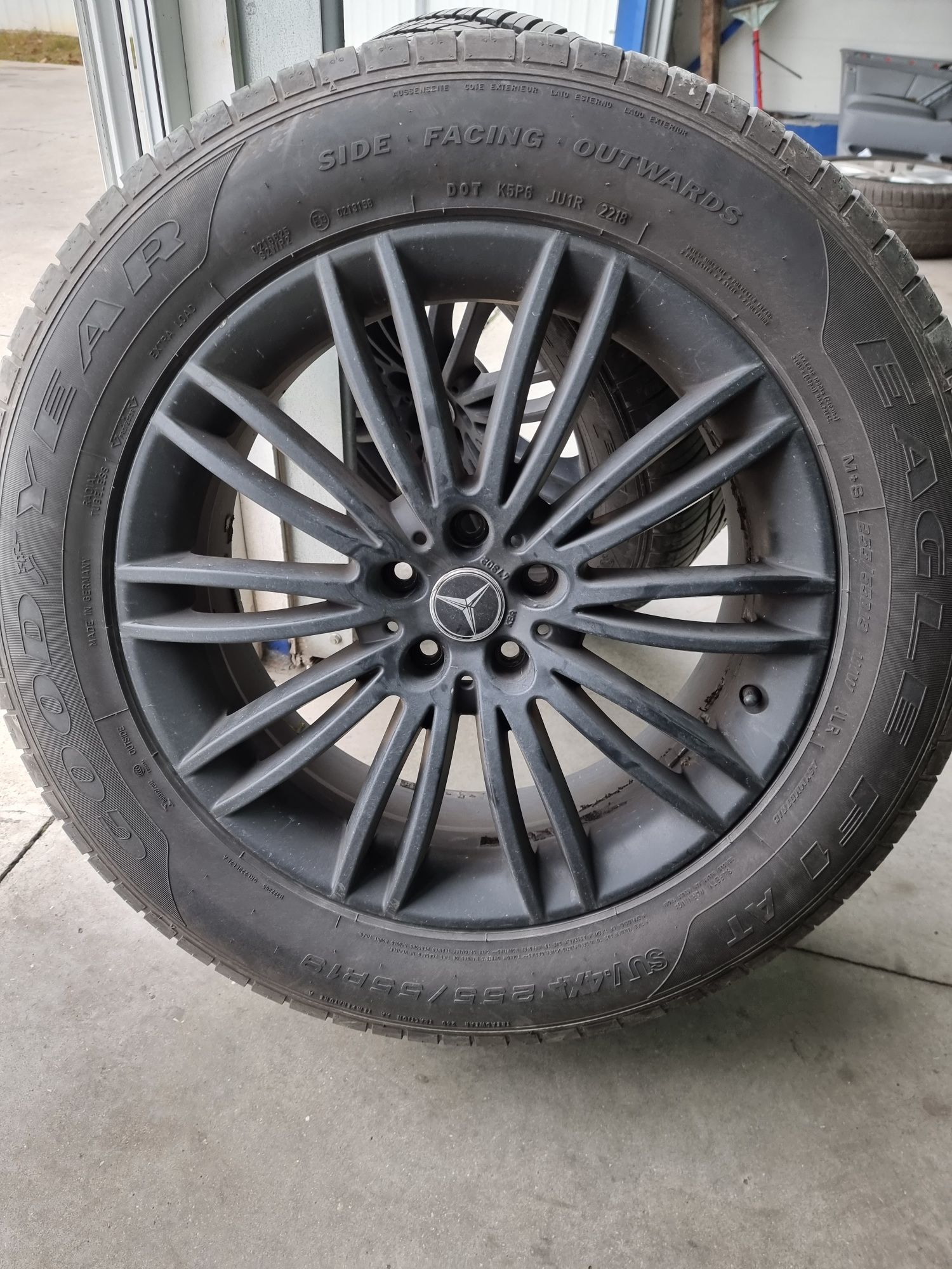 Гуми с джанти от МЛ 225/55 R19