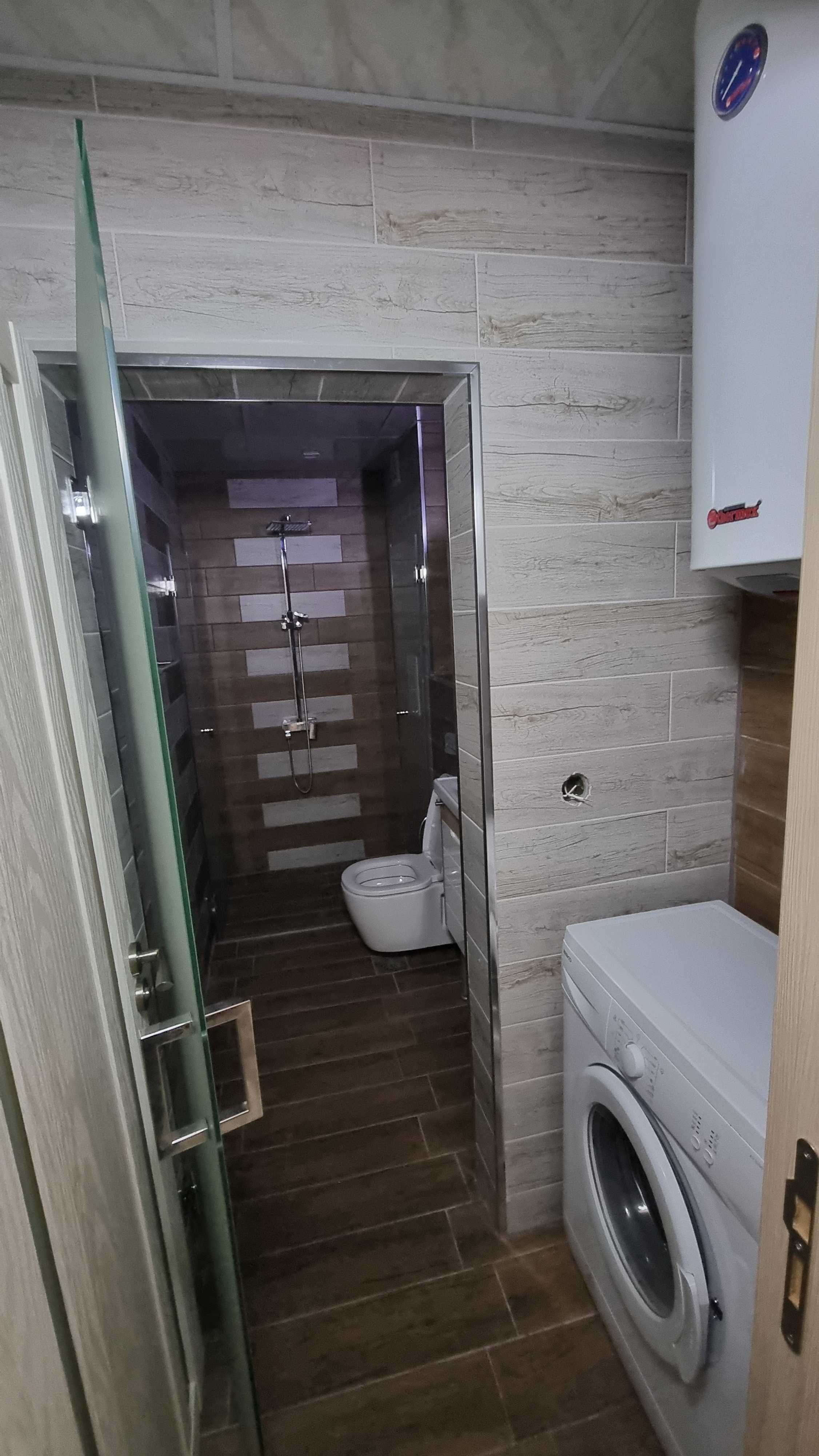 Двустаен апартамент, 70 кв.м. в ж-к Славейков, Бургас, с АКТ 16