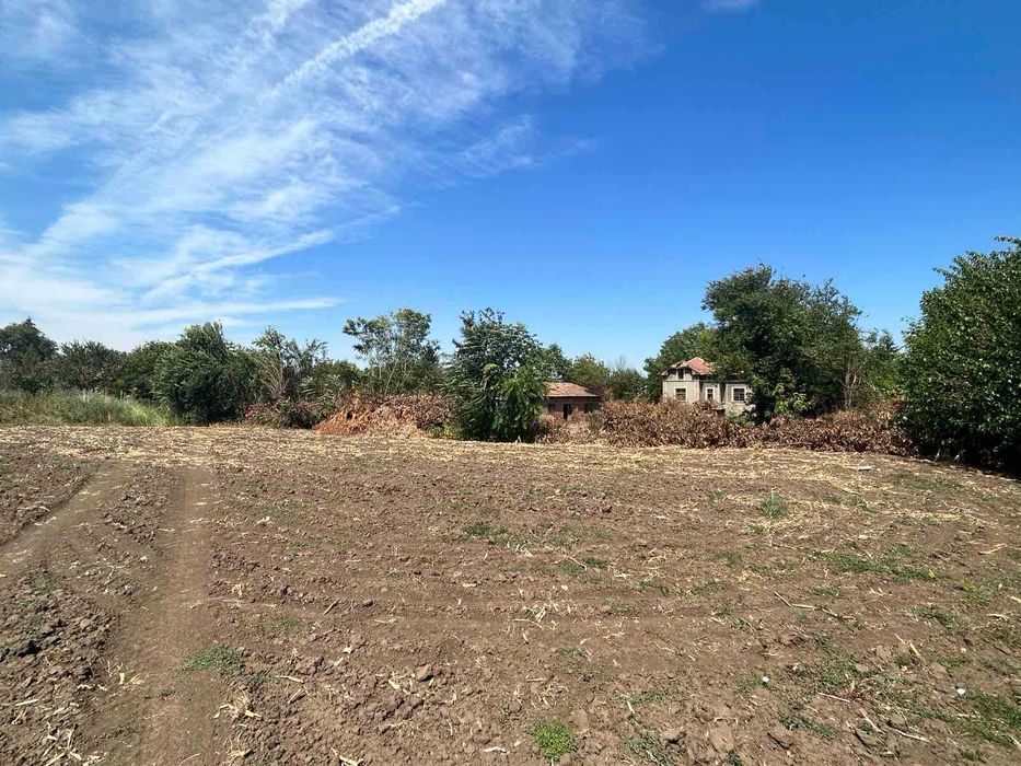 Продава се Парцел в с. Караисен, Област Велико Търново - 4000 кв.м за 4 €/кв.м - Снимка #1