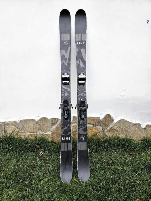 Freestyle ски Line Blend