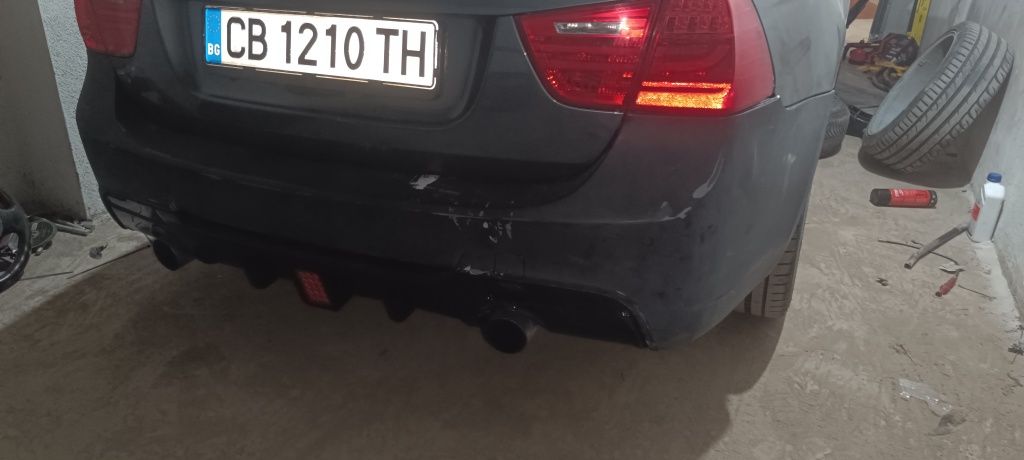 Дифузьор за БМВ е91 тип ф1 с 3ти стоп