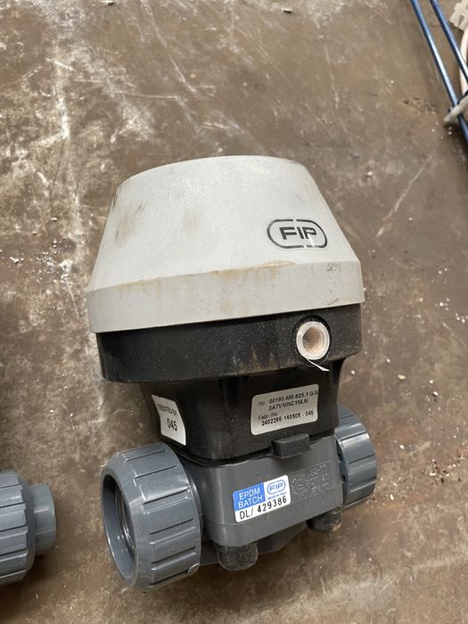 Вентил за агресивни течности