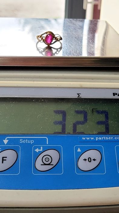 Inel vintage din aur 14K cu rubin – mărimea 61, gramaj 3,23 gr