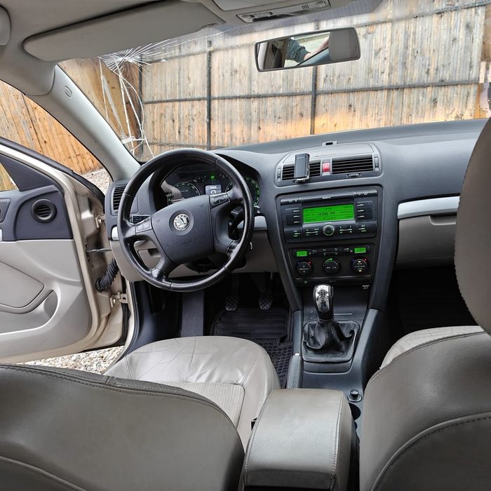 Skoda Octavia 2  2005 Variante +/-