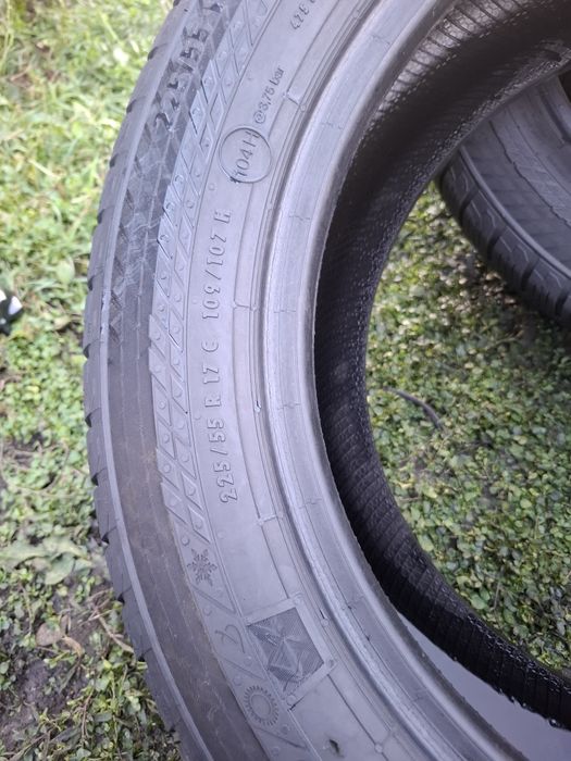 Vand set 4 anvelope 225 55 17 C continental de iarna dot 2021