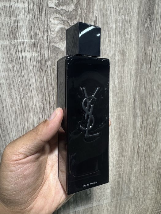 Yves Saint Laurent MYSLF Eau de Parfum