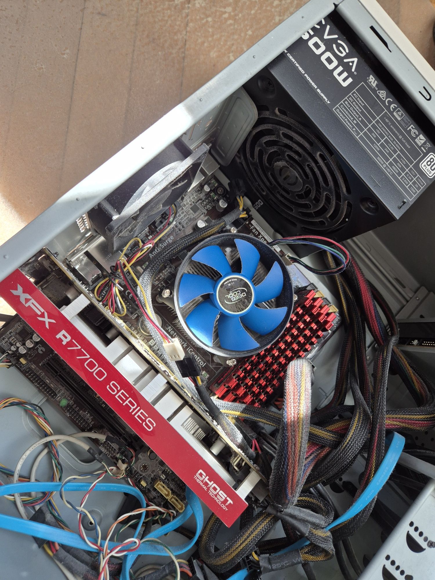 Intel i7 4790 + ASUS B85M-E + RAM G SKILL RIPJAWS DDR3 1600Mhz 16GB