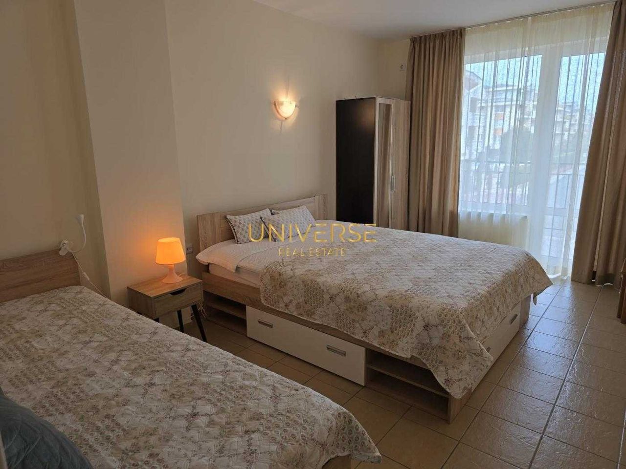 Продава се Тристаен апартамент в к.к. Слънчев бряг - 100 кв.м за 980 €/кв.м - Снимка #3
