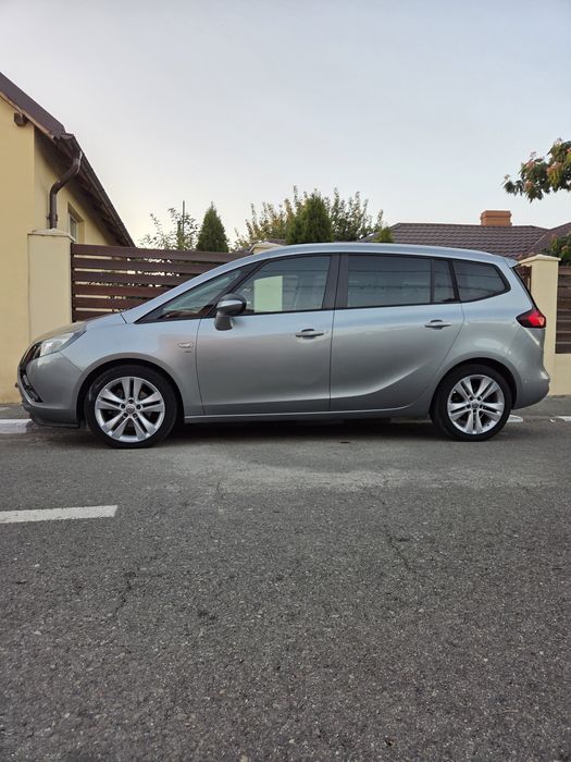 Opel Zafira 2.0 CDTI
