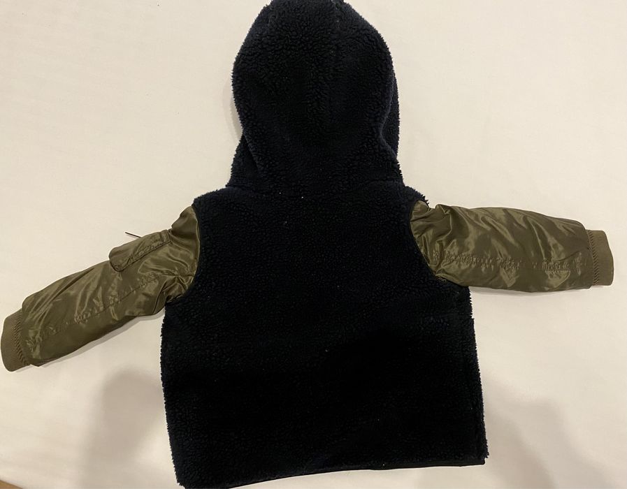 Geaca iarna Burberry ORIGINALA copii(bebe) ,marimea 80 (12 luni)