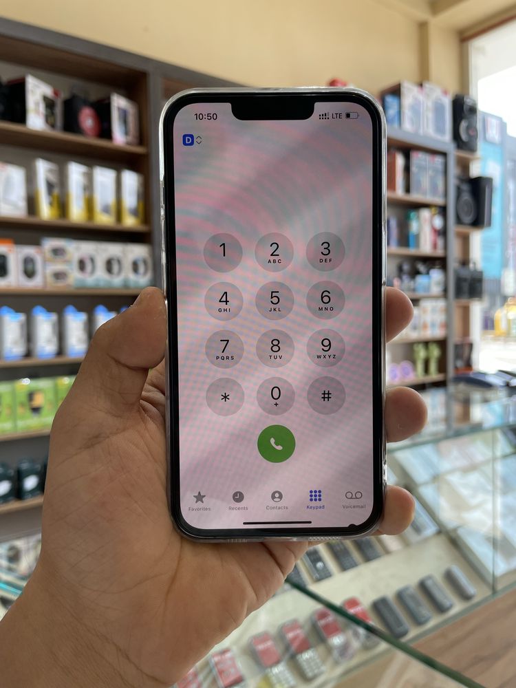 iPhone 13 pro 128gb 83% karobka bor aybi:ekranida kichkina tockasi bor