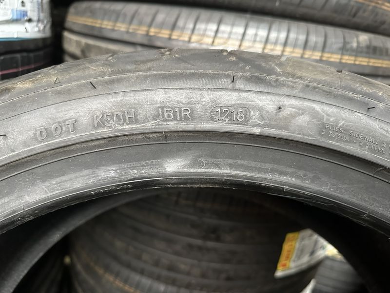 255/40/21 DUNLOP 1бр