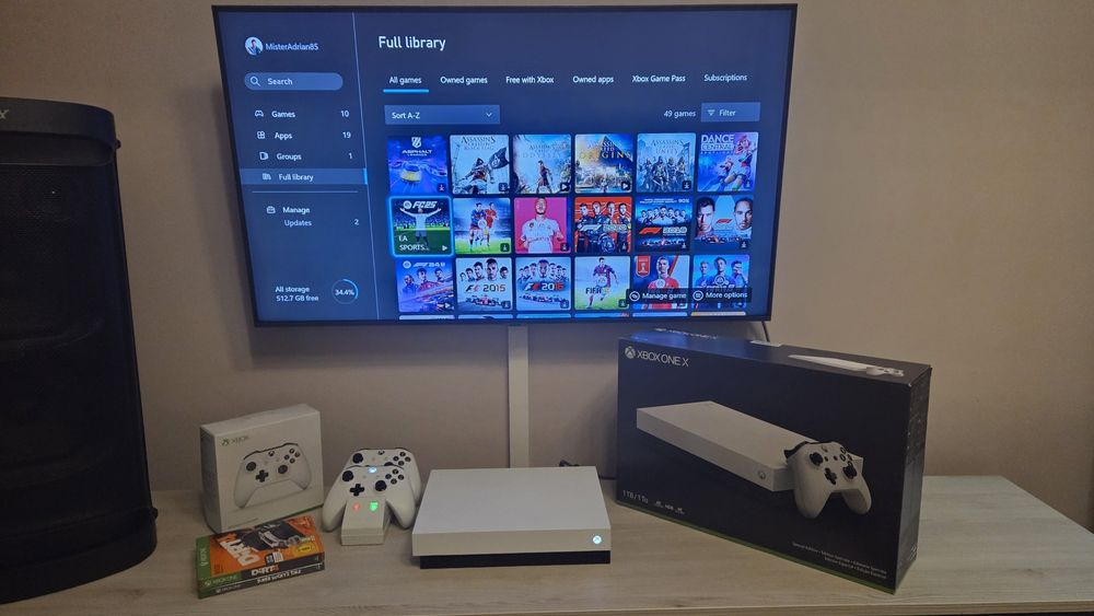 Xbox One X 1Tb + Jocuri