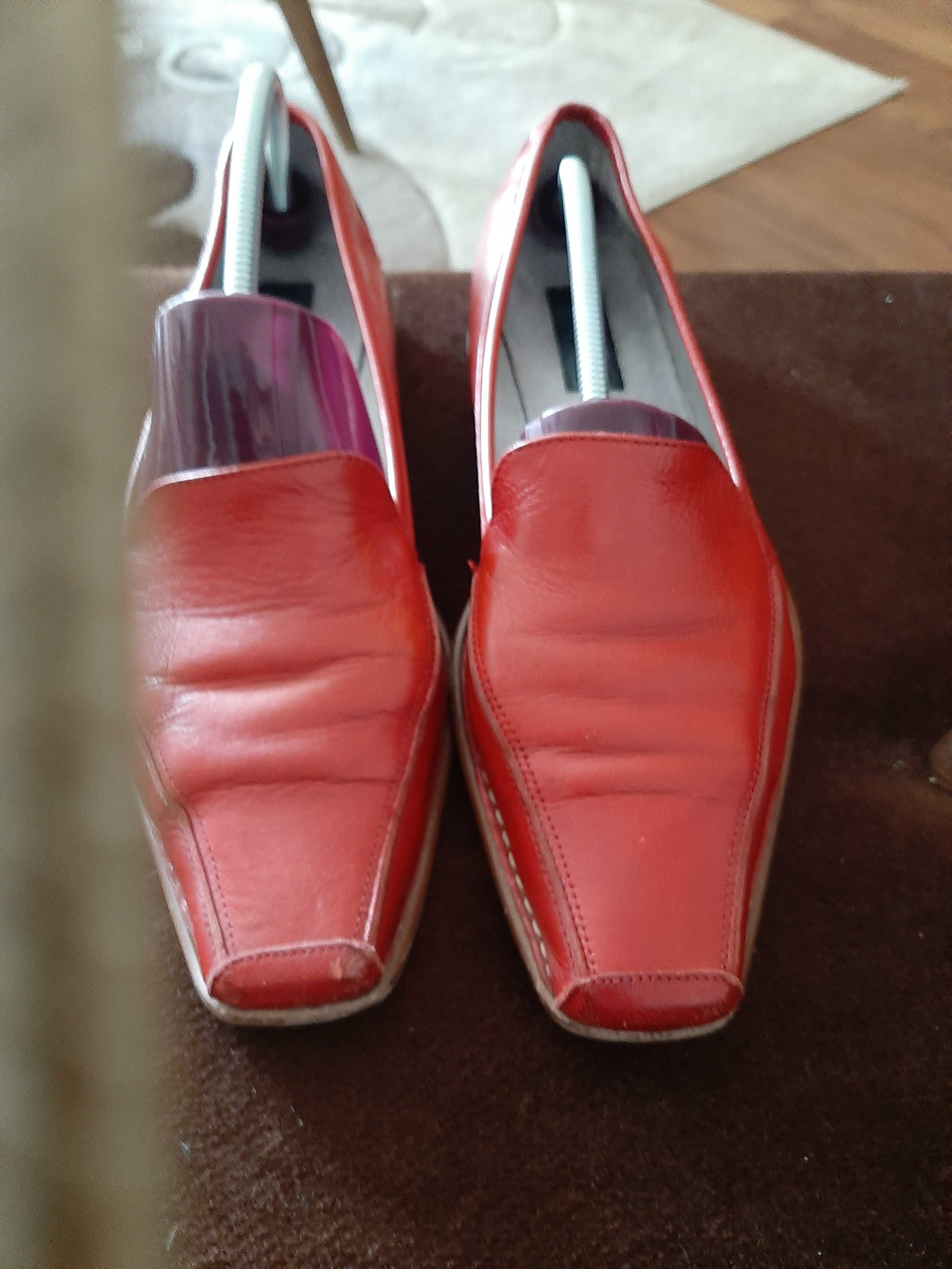 Кожени италиански червени обувки