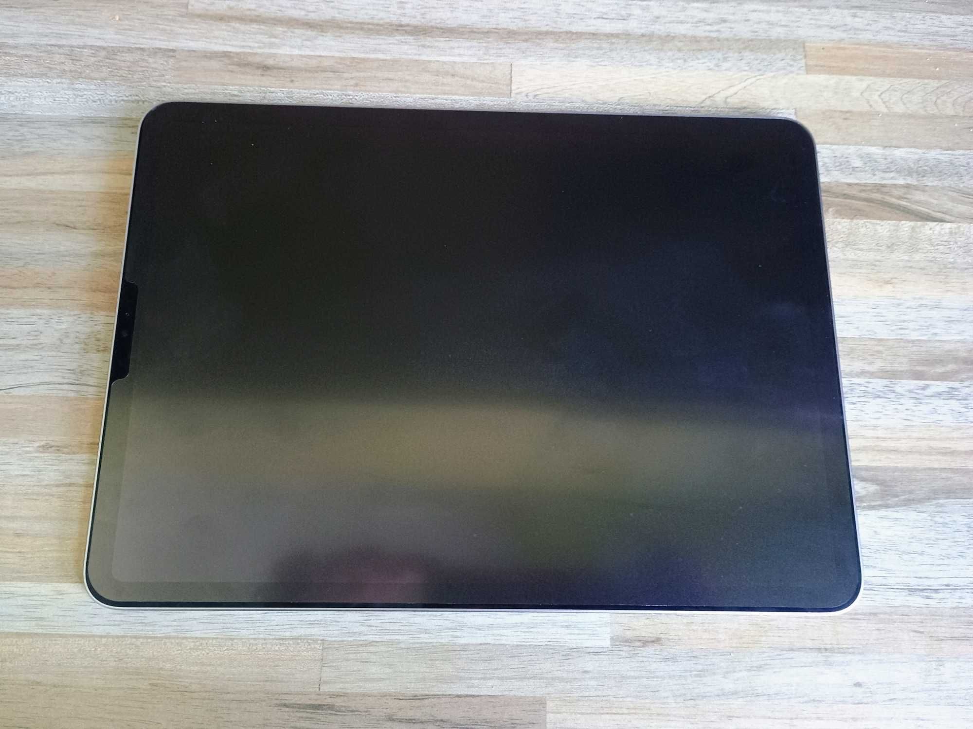 iPad Pro 11 4th Gen, Space Grey, 8 GB, 128 GB с Apple Pencil
