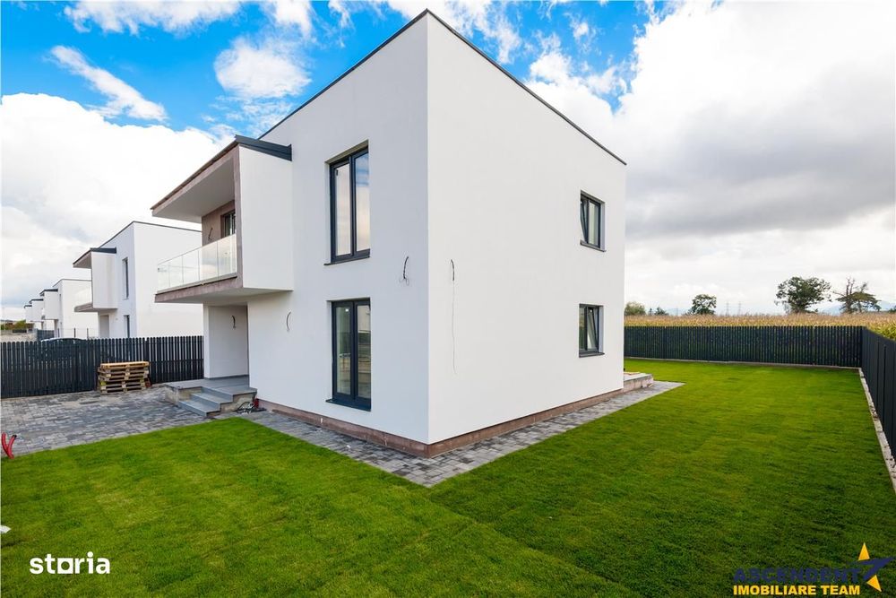 Imobil aparte, arhitectura deosebita, conditii avantajoase, Sanpetru