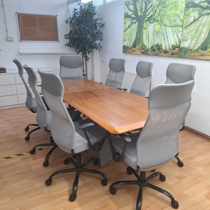 Masa extensibila ARAGON + 8 Scaune Birou