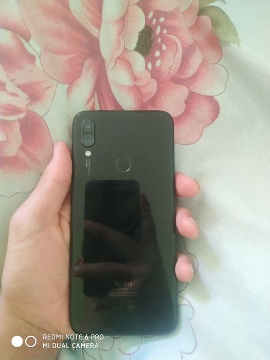 Redmi not 7   xotira 64 holati ideal narxga 700