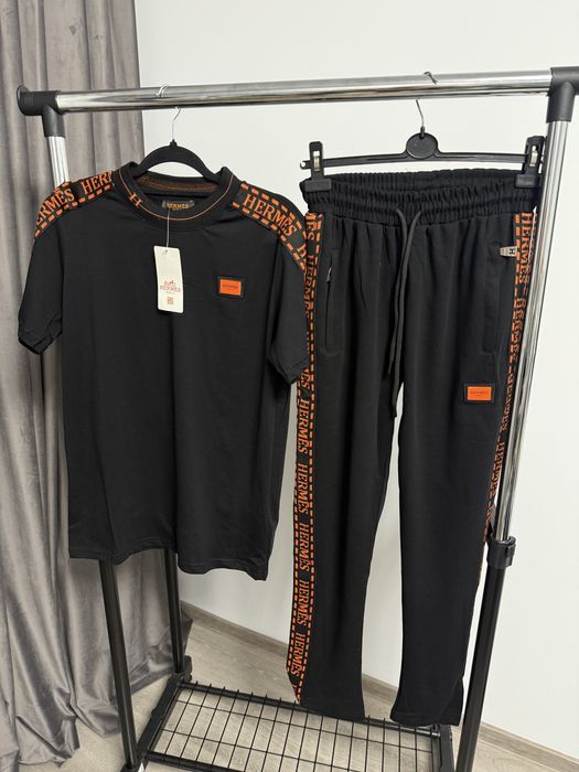 Compleu HERMES super calitate