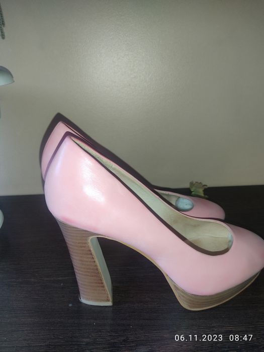 Женские туфли 40 размер