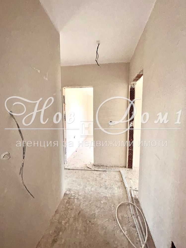 ТРИСТАЕН - Запад - Виница - Дневна 27м2 - Спалня 12м2 - Спалня 12 м2