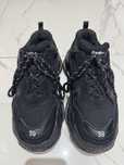Balenciaga triple S black